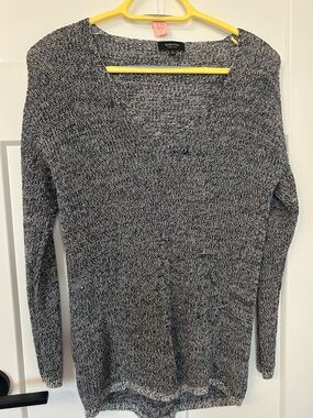 Babaton Aritzia Black and White Marled Knit Sweater size xs oversized